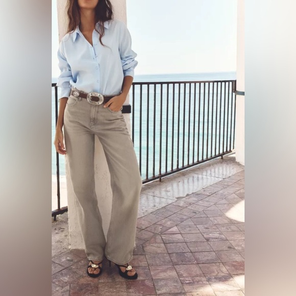 Zara Blouse with Lined Buttons Sky Blue Size Small - Picture 2 of 9